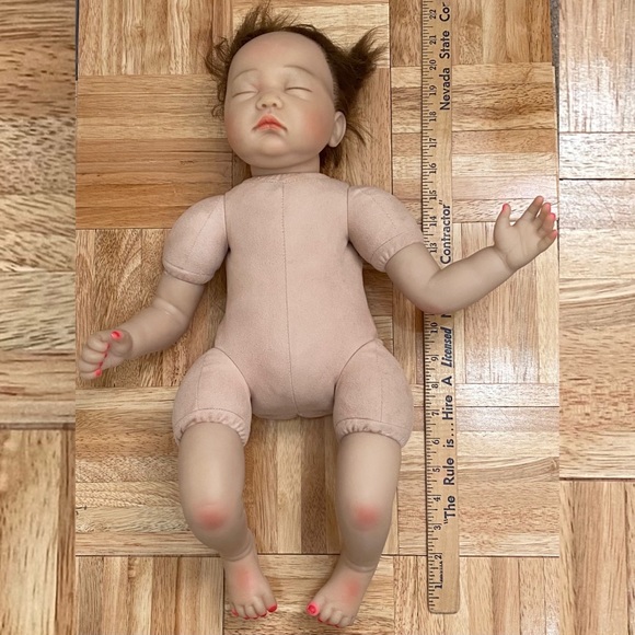 Adorable Kaydora Reborn 20 inch Silicone Baby Girl Doll With Painted Nails - Picture 4 of 13